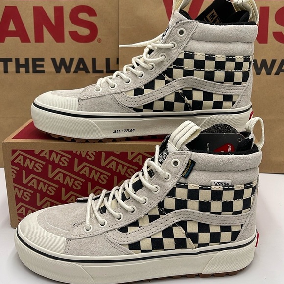 Vans Men’s Sk8-Hi Mte-2 Marshmallow/Checkerboard
VN0007NK6LC
Boots Cold Weather - Picture 3 of 16